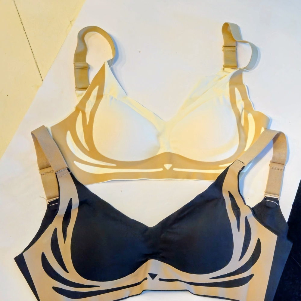 2PC Set: Seamless Cat Face Wireless Bras - Size Large - New